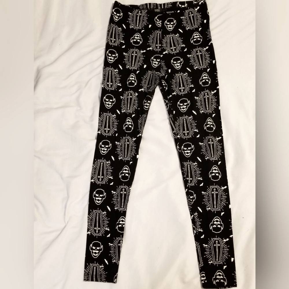 Glow in the dark nosferatu and coffin leggings